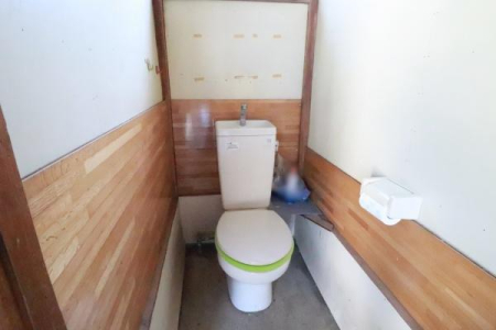 �g�C�� �q�ɓ��ɂ���g�C���̗l�q