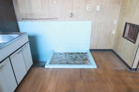 �L�b�`�� �L�b�`�����ɂ������@�u��̗l�q