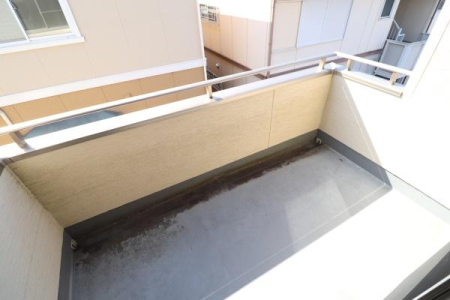 �o���R�j�[ -