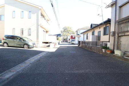 �O�ʓ��H�܂ތ��n�ʐ^ -