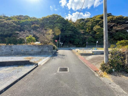 �O�ʓ��H�܂ތ��n�ʐ^ �O�ʓ��H�̎ʐ^�ł��i2026�N1��8���B�e�j