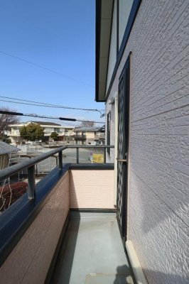 �o���R�j�[ -