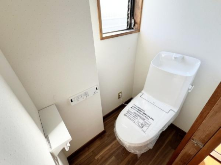 �g�C�� 2�K�g�C���̗l�q