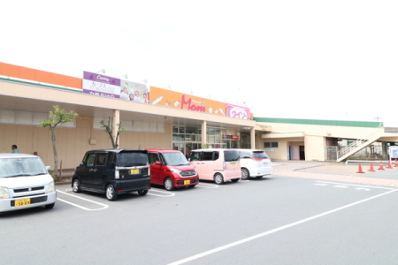 ���ӊ� �y�X�[�p�[�z�t�[�h�}�[�P�b�gMom���X�F530�u�t�[�h�}�[�P�b�gMom���X�y���ԏ�z 600��@�y�c�Ǝ��ԁz10:00�`20:00�@