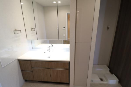 ���ʑ�E���ʏ� -