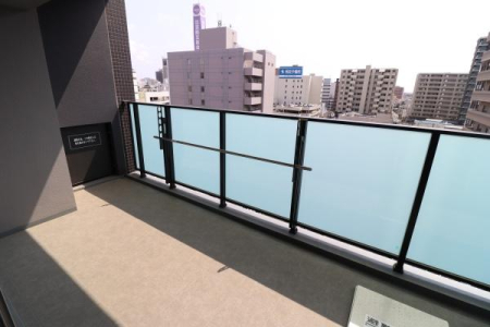 �o���R�j�[ -