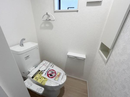 �g�C�� �������֍��t���̃g�C���ŁA��N��ʂ��ĉ��K�ɂ����p�ł��܂��B
