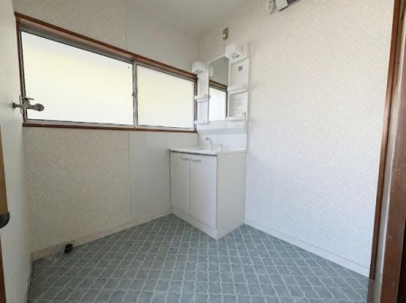 ���ʑ�E���ʏ� ���邢���ʎ��I�������薾�邭�A����@��u���X�y�[�X����������Ɗm�ۂł��܂��I
���f�ڎʐ^�͉Ƌ�⏬�����������C���[�W�ł��B�����ƈقȂ�ꍇ������܂��B