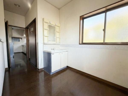 ���ʑ�E���ʏ� 2F���ʃX�y�[�X�ł��B