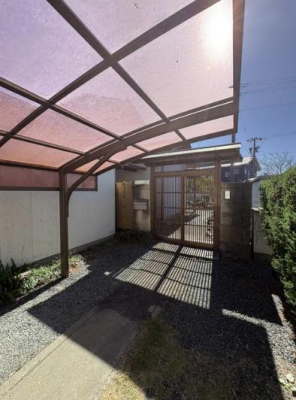 ���ԏ� �J�[�|�[�g�t��