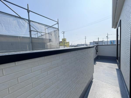 �o���R�j�[ �L���E��������΂�����ȃo���R�j�[�I
���󕨂͂������A�z�c��V�[�c�������X�y�[�X���\���ɂ���܂��B