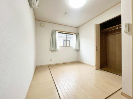 �m�� �m���Ɏ��[��݂��Ă��܂��B�ʓr���[�Ƌ��u���K�v�����Ⴂ���߁A���Z��Ԃ�L�����p�\�B���Ƒ����ꂼ��l�̉ו��������ŊǗ��ł��܂��B

