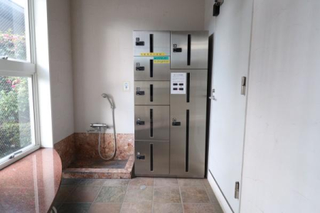 �G���g�����X -