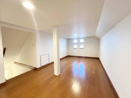 ���[ �������̍L�X���[�X�y�[�X�I