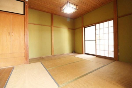 �a�� 1F�����a��