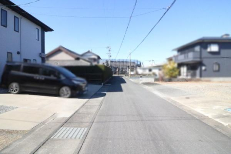 �O�ʓ��H�܂ތ��n�ʐ^ �O�ʓ��H�̗l�q