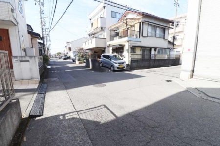 �O�ʓ��H�܂ތ��n�ʐ^ -