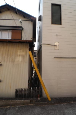 ���̑����n ���{����2�K�݂̔��גn�ɉz���̉\������