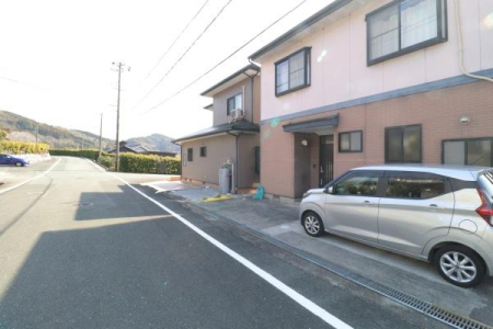 �O�ʓ��H�܂ތ��n�ʐ^ -