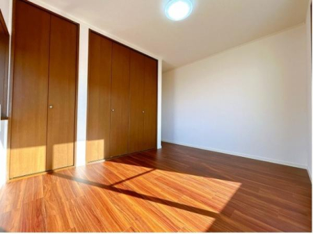 �m�� �쑤�m��6���̗l�q�A�N���[�[�b�g�t��