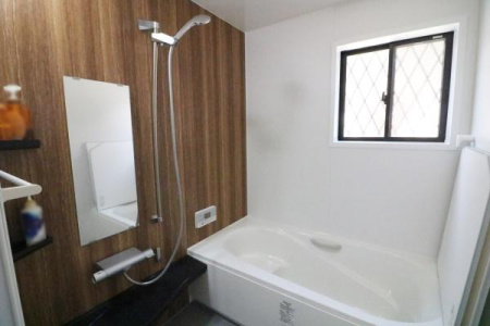 ���� �葫���L�΂����Ƃ�̗����ň���̊�����𗬂��A�����b�N�X�^�C���𖞋i�ł��܂��B
