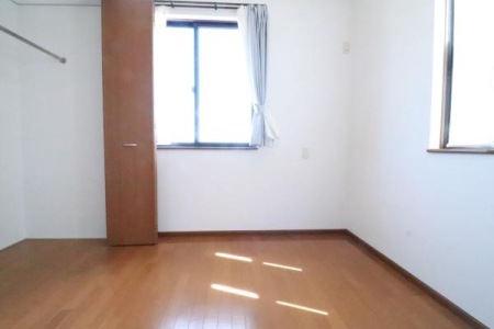 �m�� �ʊp�x����̒��ԏ�̗l�q