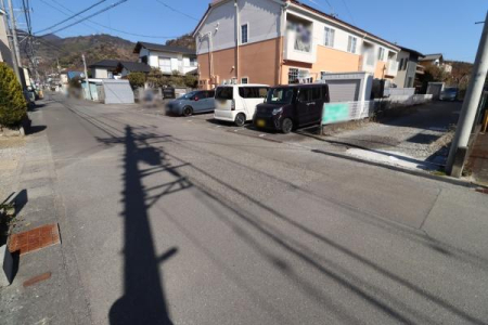 �O�ʓ��H�܂ތ��n�ʐ^ -