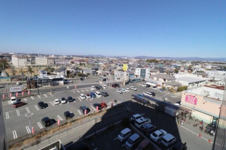 �Z�˂���̒��]�ʐ^ -