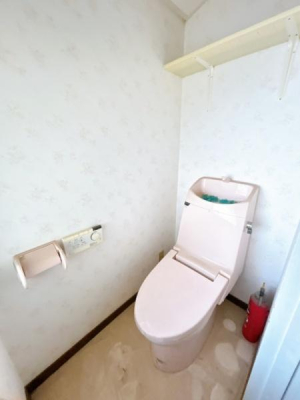 �g�C�� 2�K�g�C���̗l�q