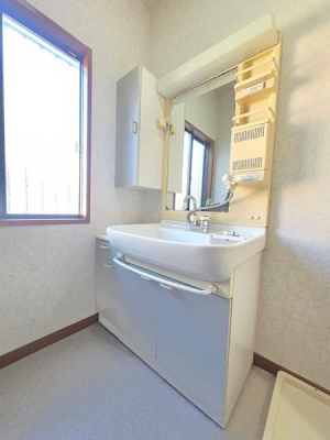 ���ʑ�E���ʏ� �������X�y�[�X���m�ۂ��ꂽ���ʏ��́A�Ƒ����������ƒ�ł��X�g���X�Ȃ����p�ł���̂����͂ł��I
