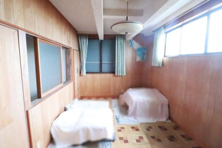 �m�� 2�K�m��7.5���̗l�q