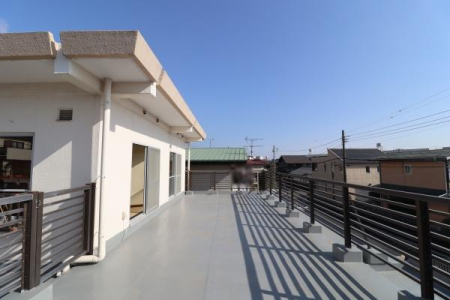 �o���R�j�[ -