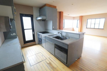 �L�b�`�� 2�KLDK�͍L�X��21��