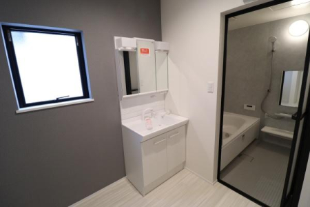 ���ʑ�E���ʏ� -