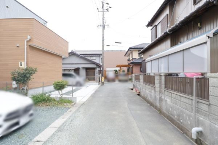 �O�ʓ��H�܂ތ��n�ʐ^ -