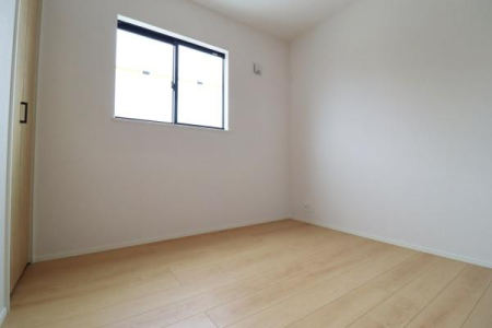 �m�� 1�K�m��4.5���̗l�q