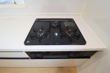 �L�b�`�� �R���R�����E�O�����t���̃V�X�e���L�b�`����

