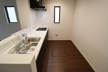 �L�b�`�� �V�X�e���L�b�`���̗l�q