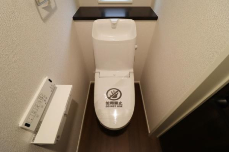 �g�C�� �������֍��t���̃g�C���ŁA��N��ʂ��ĉ��K�ɂ����p�ł��܂��B