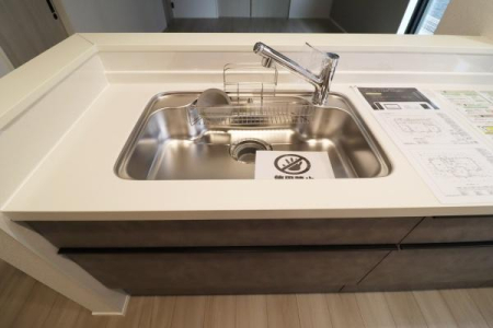 �L�b�`�� �V���N�̗l�q