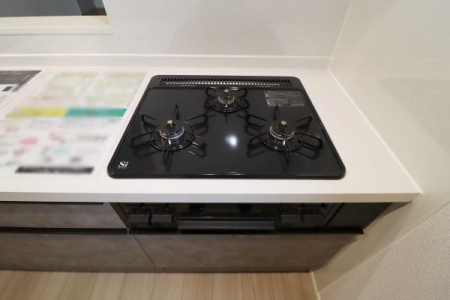 �L�b�`�� �R���R�����E�O�����t���̃V�X�e���L�b�`����

