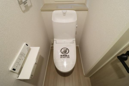 �g�C�� �������֍��t���̃g�C���ŁA��N��ʂ��ĉ��K�ɂ����p�ł��܂��B