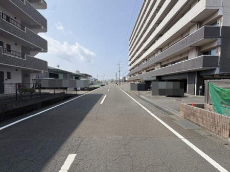 ���̑����n �O�ʓ��H�̗l�q