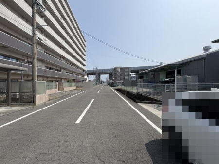 ���̑����n �O�ʓ��H�̗l�q