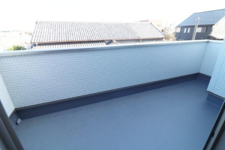 �o���R�j�[ -