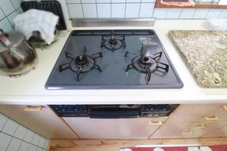 �L�b�`�� �R���R�����E�O�����t���̃V�X�e���L�b�`����

