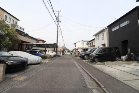 �O�ʓ��H�܂ތ��n�ʐ^ -