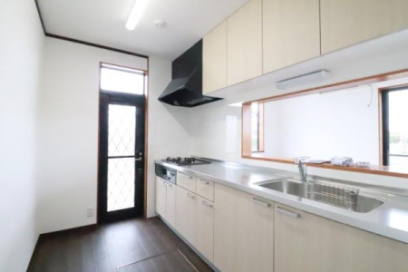 �L�b�`�� �V�i�L�b�`���̗l�q
�����������܂��I