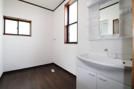 ���ʑ�E���ʏ� ���ʏ��̗l�q