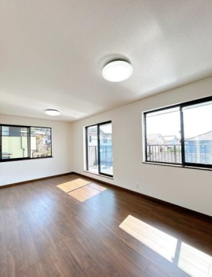 �m�� ���t�H�[���ς݁A�m��9��